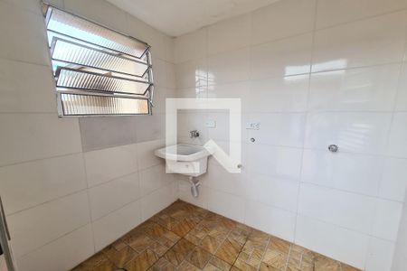 Casa para alugar com 60m², 1 quarto e 1 vaga Casa para alugar com 60m², 1 quarto e 1 vagaÁrea de Serviço