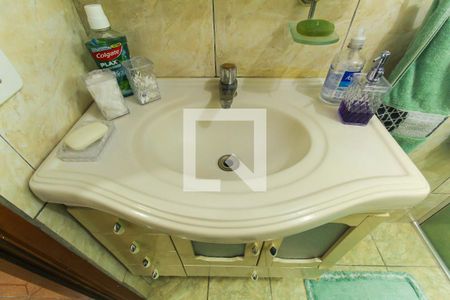 Casa à venda com 231m², 3 quartos e 2 vagasBanheiro