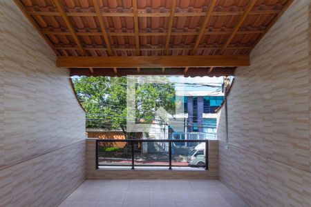 Varanda de casa à venda com 2 quartos, 104m² em Vila Independencia, São Paulo