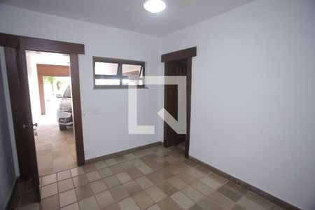 Casa à venda com 1800m², 5 quartos e 6 vagasSuite 1