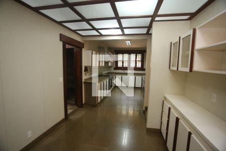 Casa à venda com 1800m², 5 quartos e 6 vagasCozinha