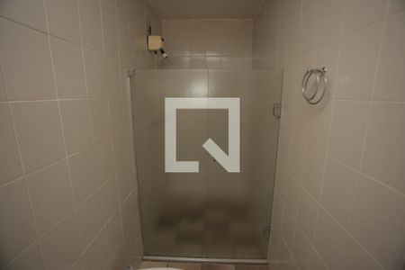 Casa à venda com 1800m², 5 quartos e 6 vagasBanheiro Suite 1