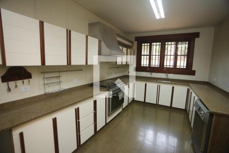 Casa à venda com 1800m², 5 quartos e 6 vagasCozinha