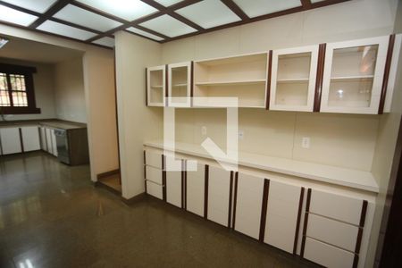 Casa à venda com 1800m², 5 quartos e 6 vagasCozinha