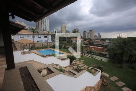 Casa à venda com 1800m², 5 quartos e 6 vagasVaranda