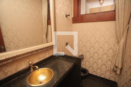 Casa à venda com 1800m², 5 quartos e 6 vagasLavabo