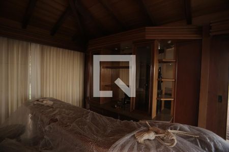 Casa à venda com 1800m², 5 quartos e 6 vagasSala