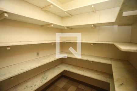 Casa à venda com 1800m², 5 quartos e 6 vagasdispensa