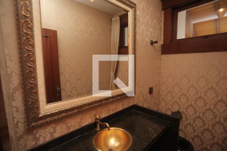 Casa à venda com 1800m², 5 quartos e 6 vagasLavabo