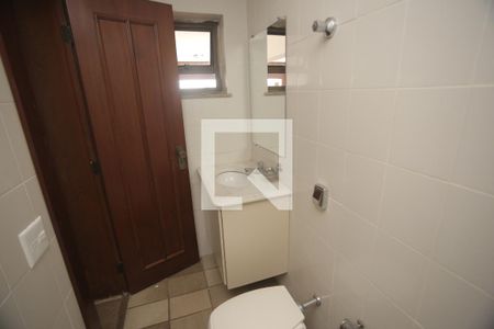 Casa à venda com 1800m², 5 quartos e 6 vagasBanheiro Suite 1