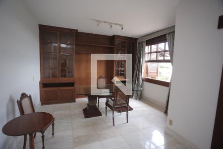 Casa à venda com 1800m², 5 quartos e 6 vagasSala