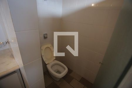 Casa à venda com 1800m², 5 quartos e 6 vagasBANHEIRO SAUNA