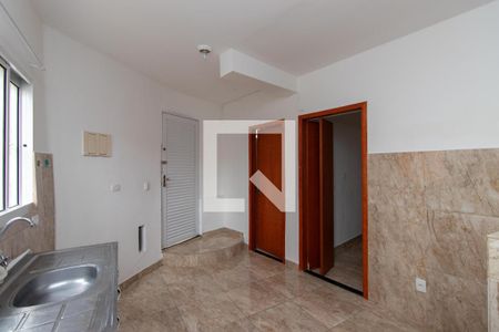 Sala/Cozinha de casa para alugar com 1 quarto, 30m² em Vila Leonor, São Paulo