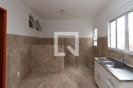 Sala/Cozinha de casa para alugar com 1 quarto, 30m² em Vila Leonor, São Paulo