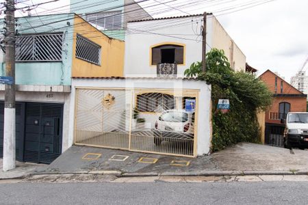 Casa para alugar com 30m², 1 quarto e sem vaga Casa para alugar com 30m², 1 quarto e sem vagaFachada