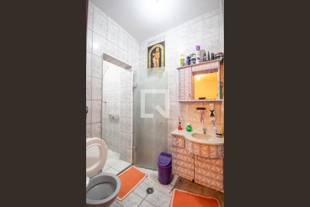 Casa à venda com 187m², 4 quartos e 2 vagasBanheiro