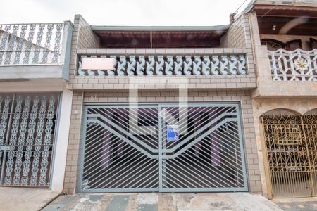 Casa à venda com 187m², 4 quartos e 2 vagasFachada