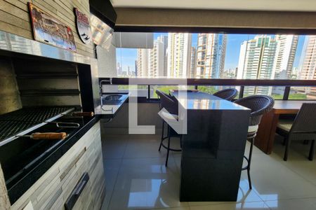 Apartamento para alugar com 150m², 3 quartos e 2 vagas Apartamento para alugar com 150m², 3 quartos e 2 vagasVaranda
