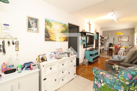 Sala 1 de casa para alugar com 3 quartos, 180m² em Lídice, Uberlândia