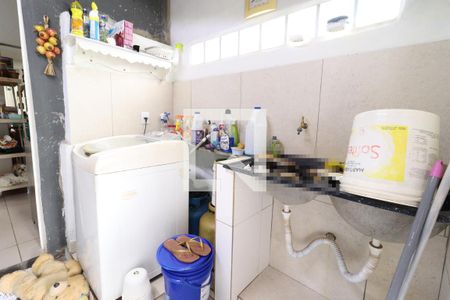 Casa para alugar com 180m², 3 quartos e 2 vagasÁrea de Serviço