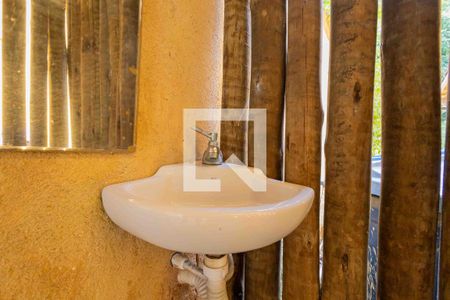 Casa à venda com 890m², 3 quartos e 5 vagasBanheiro Quintal