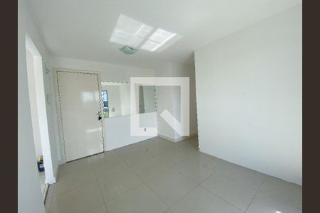 Sala de apartamento à venda com 2 quartos, 42m² em Igara, Canoas