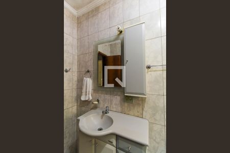 Banheiro de casa à venda com 1 quarto, 120m² em Vila Oratório, São Paulo