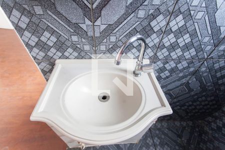 Casa para alugar com 70m², 3 quartos e 1 vaga Casa para alugar com 70m², 3 quartos e 1 vagaBanheiro da Suíte