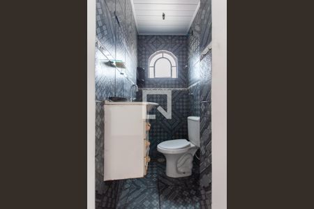 Banheiro da Suíte de casa para alugar com 3 quartos, 70m² em Céu Azul, Belo Horizonte