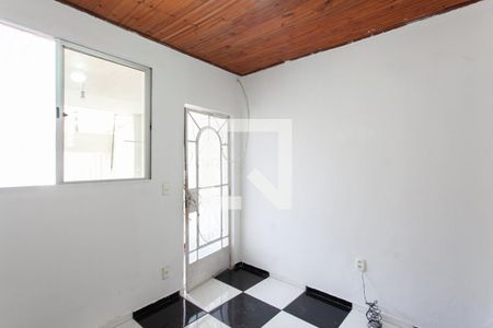 Sala de casa para alugar com 3 quartos, 70m² em Céu Azul, Belo Horizonte