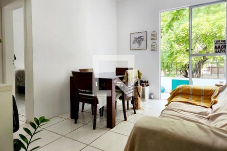 Sala de apartamento para alugar com 1 quarto, 55m² em Pituba, Salvador