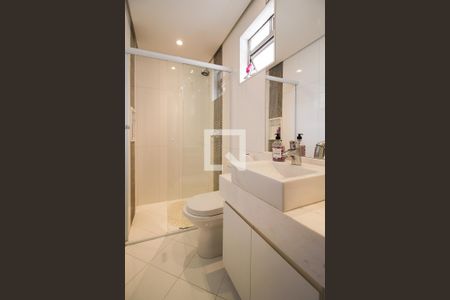 Apartamento para alugar com 100m², 2 quartos e 2 vagasBanheiro Quarto