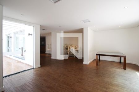 Apartamento para alugar com 100m², 2 quartos e 2 vagasÁrea comum