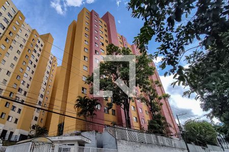 Apartamento à venda com 60m², 2 quartos e 1 vagaFachada