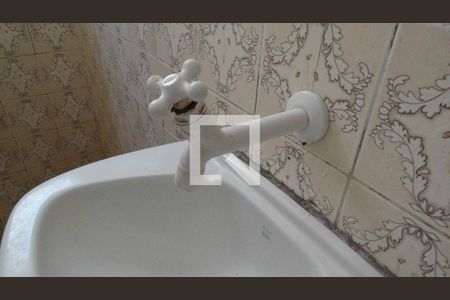 Casa para alugar com 48m², 1 quarto e sem vaga Casa para alugar com 48m², 1 quarto e sem vagaBanheiro