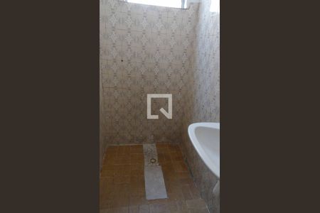 Casa para alugar com 48m², 1 quarto e sem vaga Casa para alugar com 48m², 1 quarto e sem vagaBanheiro