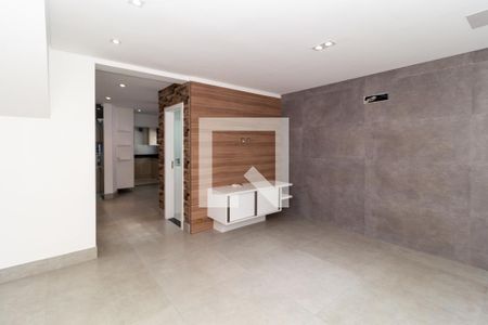 Sala  de casa para alugar com 3 quartos, 130m² em Chácara Santo Antônio (zona Leste), São Paulo