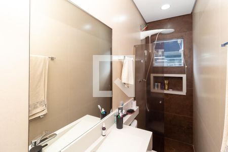 Casa à venda com 450m², 2 quartos e 3 vagasBanheiro da Suíte 1