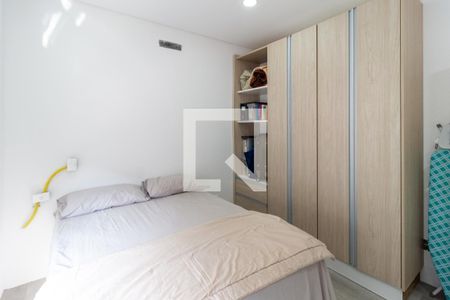 Casa à venda com 450m², 2 quartos e 3 vagasQuarto 2 (Suíte 2)