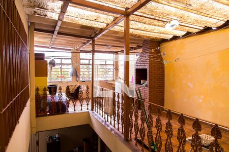 Casa à venda com 207m², 4 quartos e 5 vagasÁrea de Serviço e Lazer