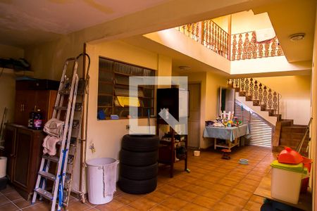 Casa à venda com 207m², 4 quartos e 5 vagasQuintal