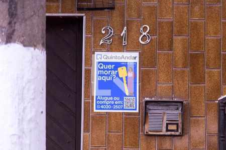 Casa à venda com 207m², 4 quartos e 5 vagasPlaquinha