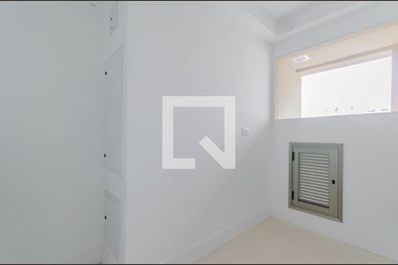 Apartamento à venda com 181m², 3 quartos e 2 vagasÁrea de Serviço