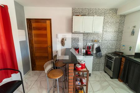 Apartamento à venda com 60m², 2 quartos e sem vagaSala/Cozinha
