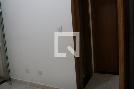 Quarto 1 de apartamento para alugar com 2 quartos, 44m² em Jardim Santa Teresinha, São Paulo