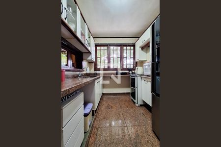 Casa de condomínio à venda com 210m², 3 quartos e 2 vagas Casa de condomínio à venda com 210m², 3 quartos e 2 vagasCozinha