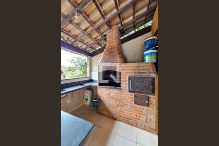 Casa de condomínio à venda com 210m², 3 quartos e 2 vagas Casa de condomínio à venda com 210m², 3 quartos e 2 vagasChurrasqueira