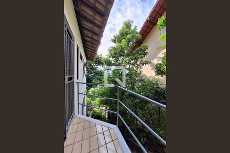 Casa de condomínio à venda com 210m², 3 quartos e 2 vagas Casa de condomínio à venda com 210m², 3 quartos e 2 vagasVaranda do Quarto 1