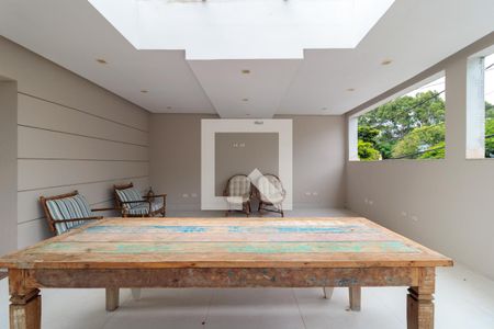 Casa para alugar com 450m², 4 quartos e 3 vagasÁrea externa