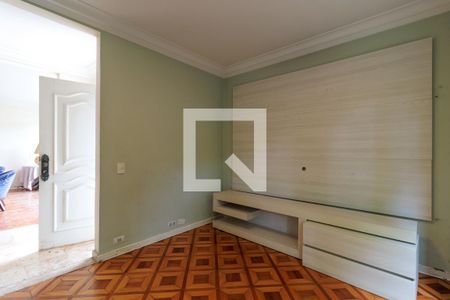 Sala de TV de casa para alugar com 4 quartos, 450m² em Morumbi, São Paulo